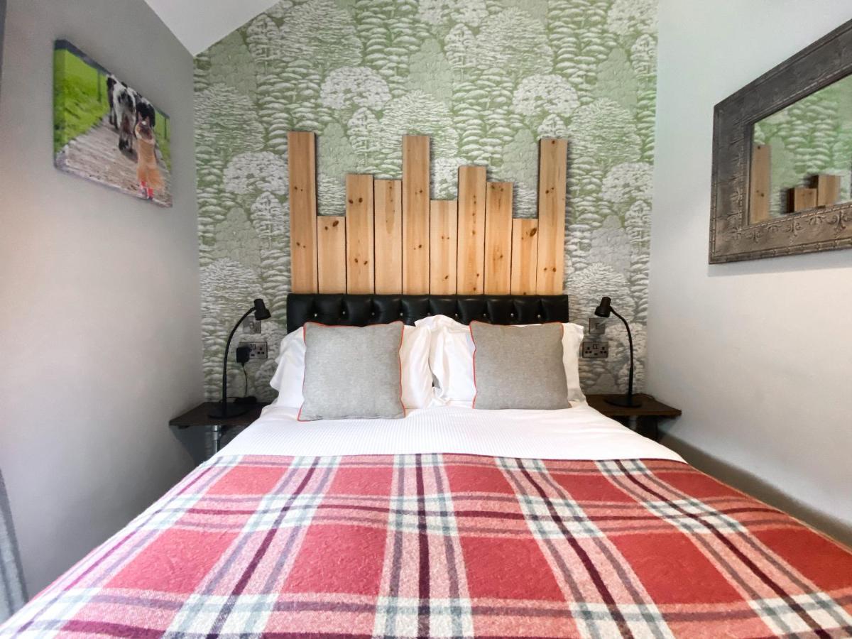 Helen Browning'S Royal Oak Hotel Swindon Bilik gambar